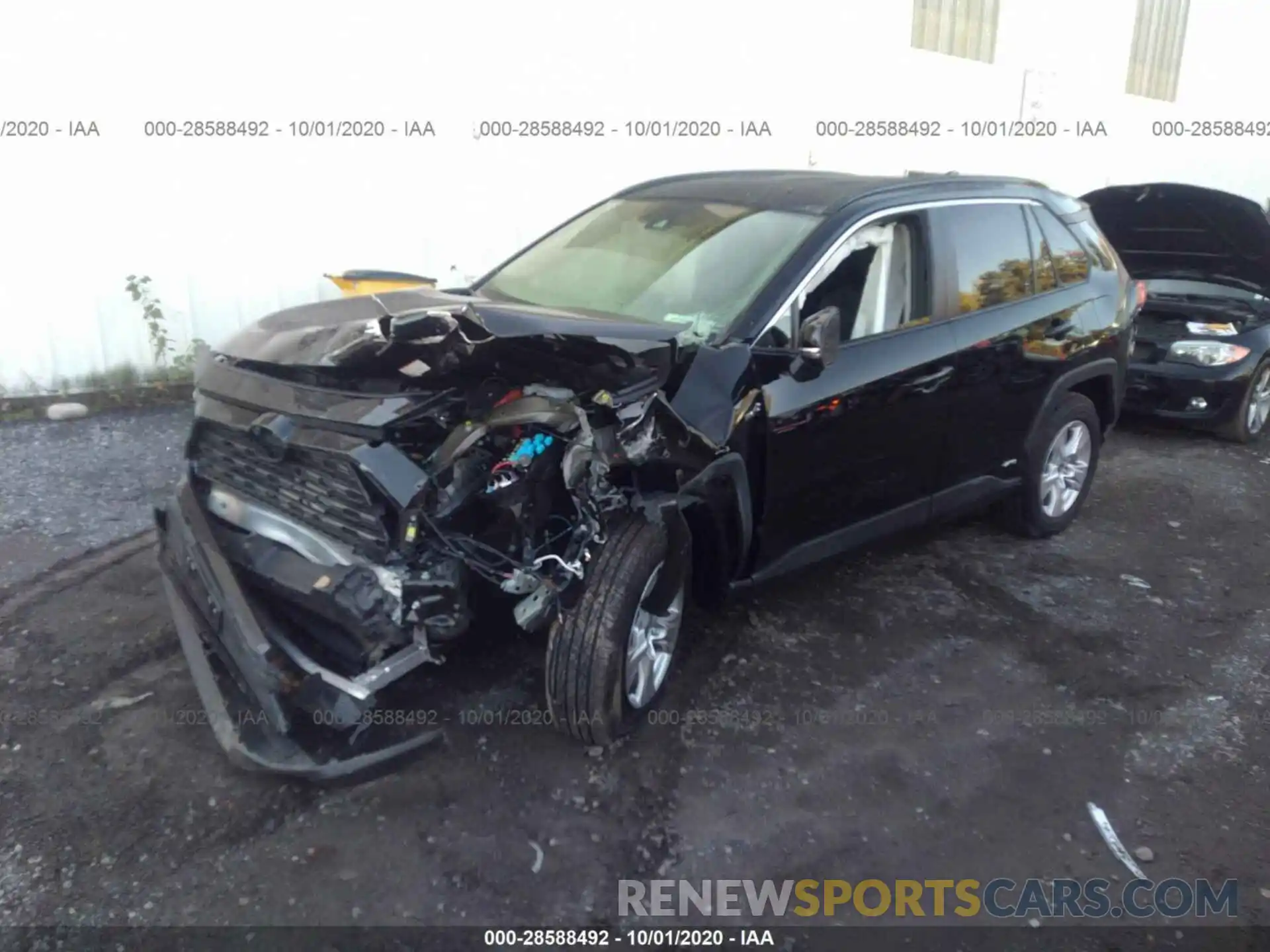 2 Photograph of a damaged car JTMM6RFV0LD006210 TOYOTA RAV4 2020