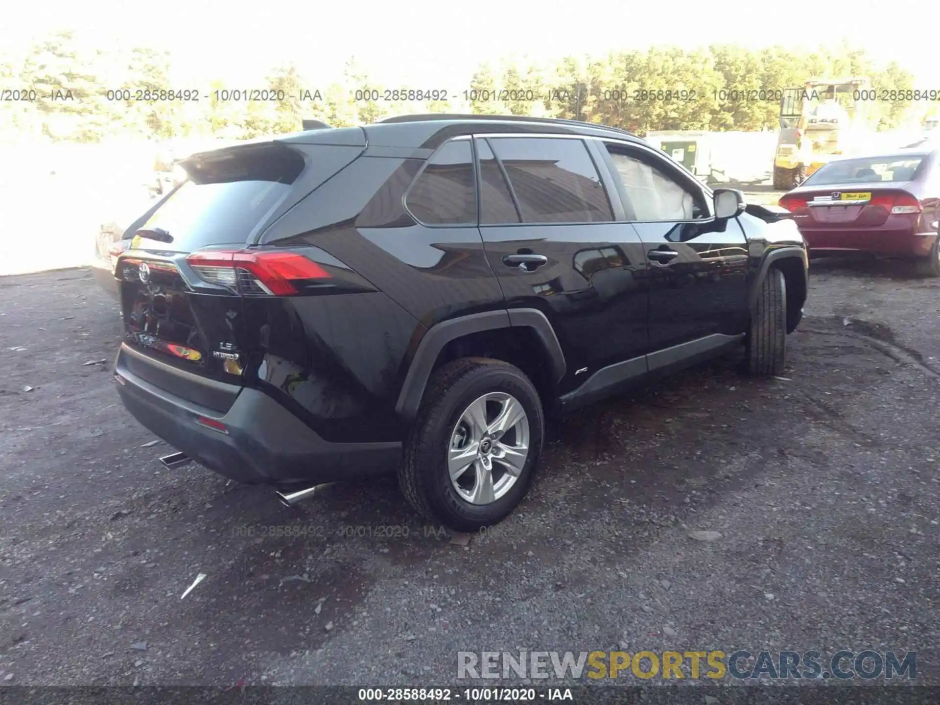 4 Photograph of a damaged car JTMM6RFV0LD006210 TOYOTA RAV4 2020