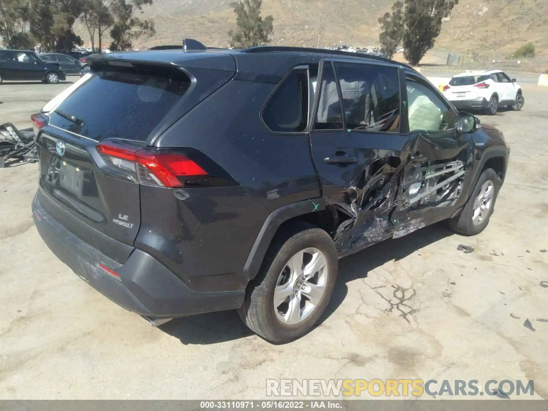 4 Photograph of a damaged car JTMM6RFV4LD004427 TOYOTA RAV4 2020