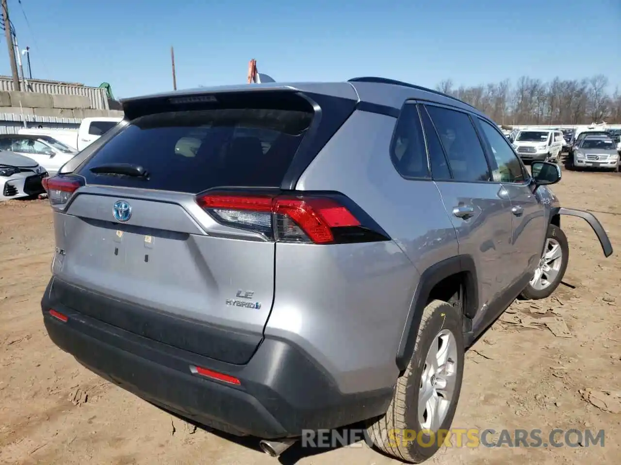 4 Photograph of a damaged car JTMM6RFV5LD003738 TOYOTA RAV4 2020