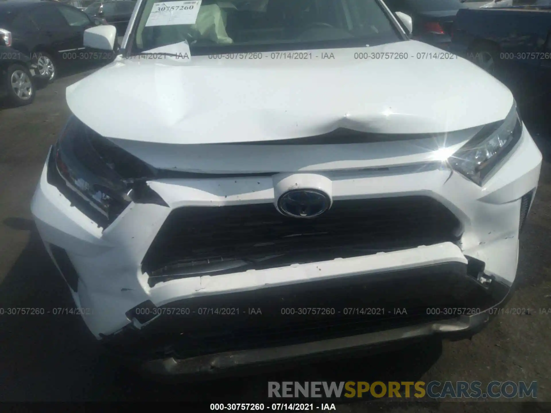 6 Photograph of a damaged car JTMM6RFV5LD004341 TOYOTA RAV4 2020