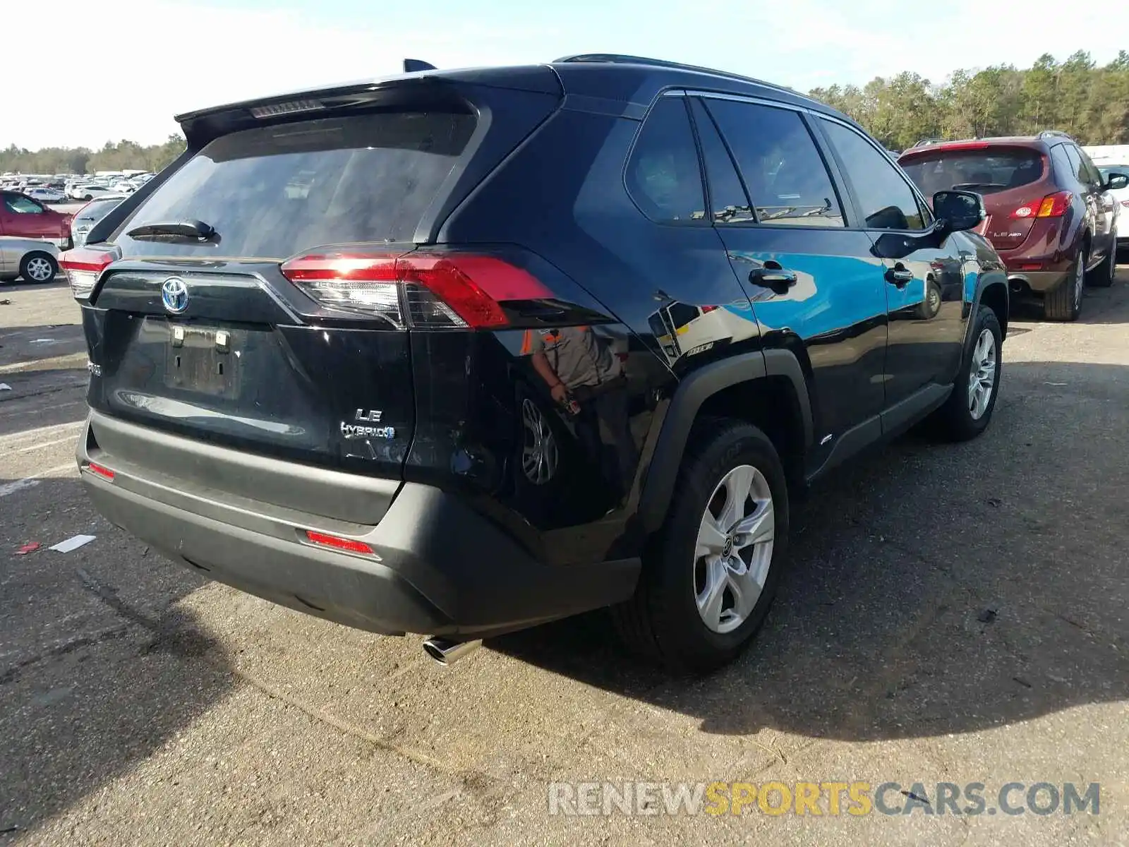 4 Photograph of a damaged car JTMM6RFV8LD002745 TOYOTA RAV4 2020