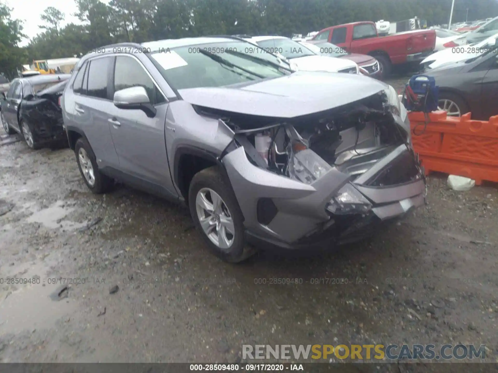 1 Фотография поврежденного автомобиля JTMMWRFV0LD048974 TOYOTA RAV4 2020
