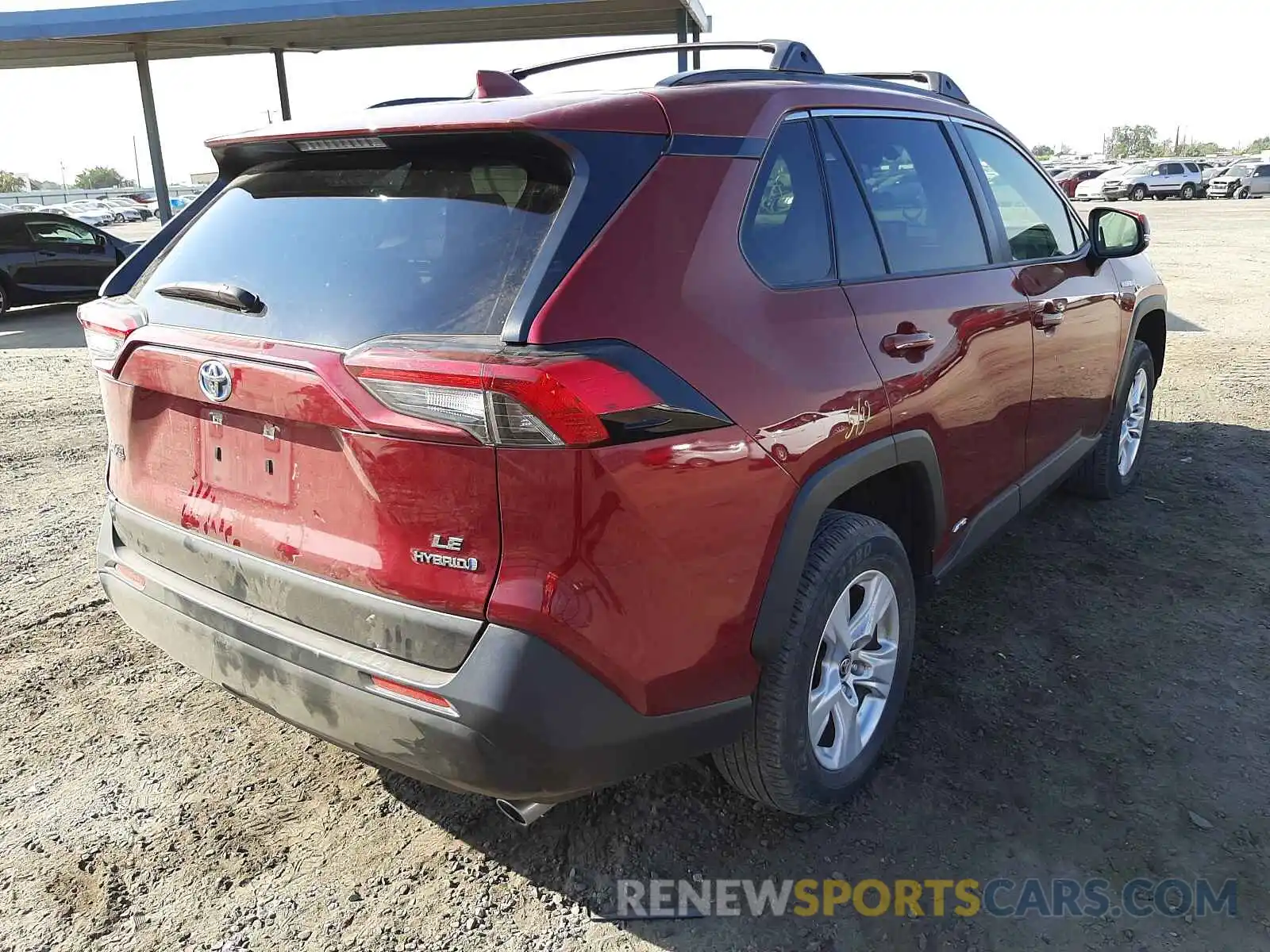 4 Photograph of a damaged car JTMMWRFV1LD044738 TOYOTA RAV4 2020