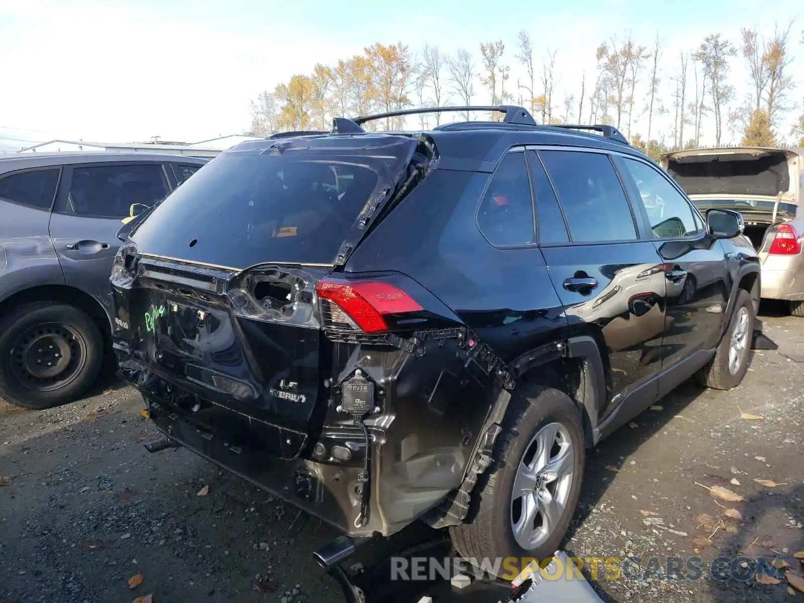 4 Photograph of a damaged car JTMMWRFV1LD060664 TOYOTA RAV4 2020