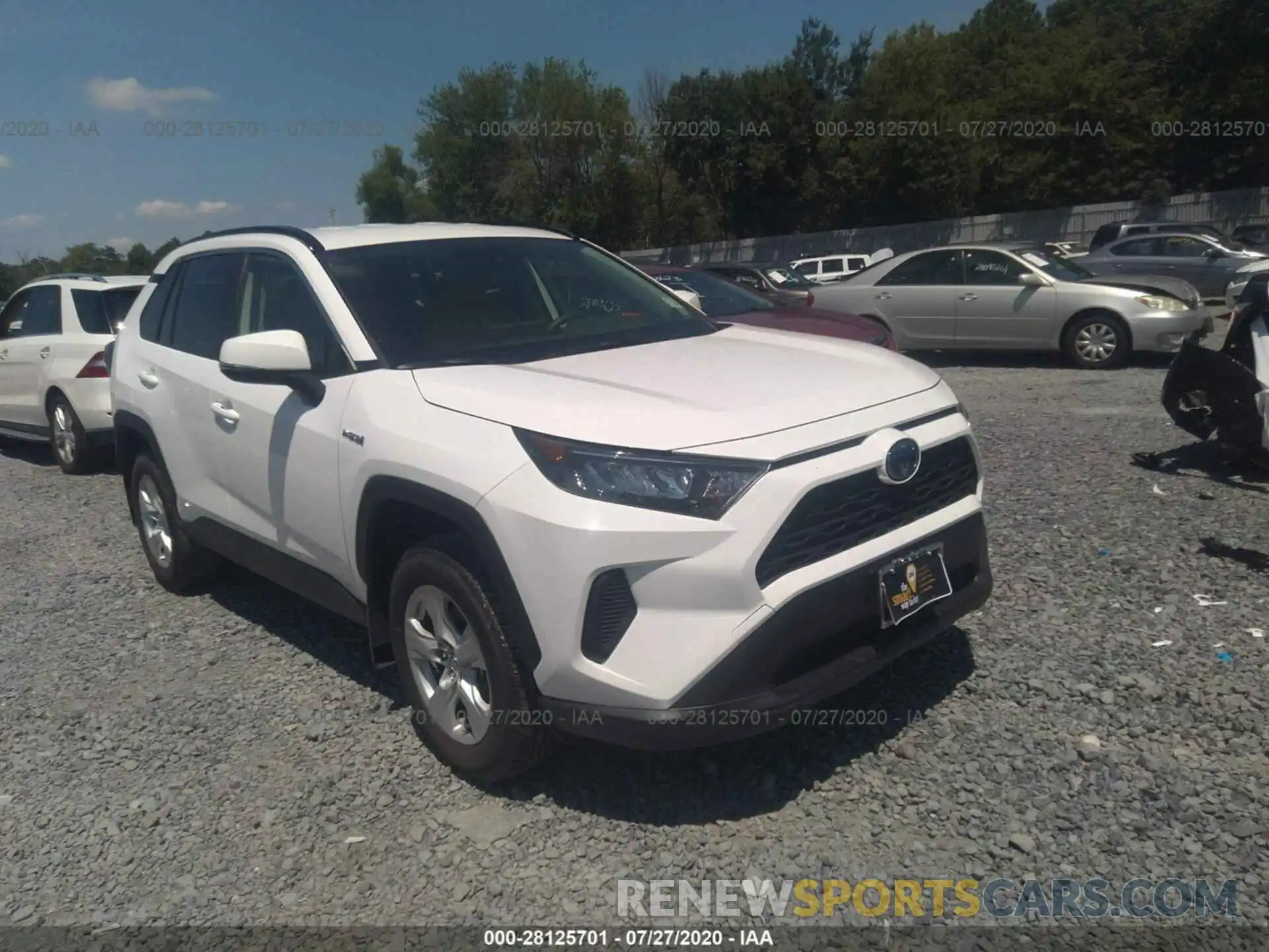 1 Photograph of a damaged car JTMMWRFV2LD072368 TOYOTA RAV4 2020