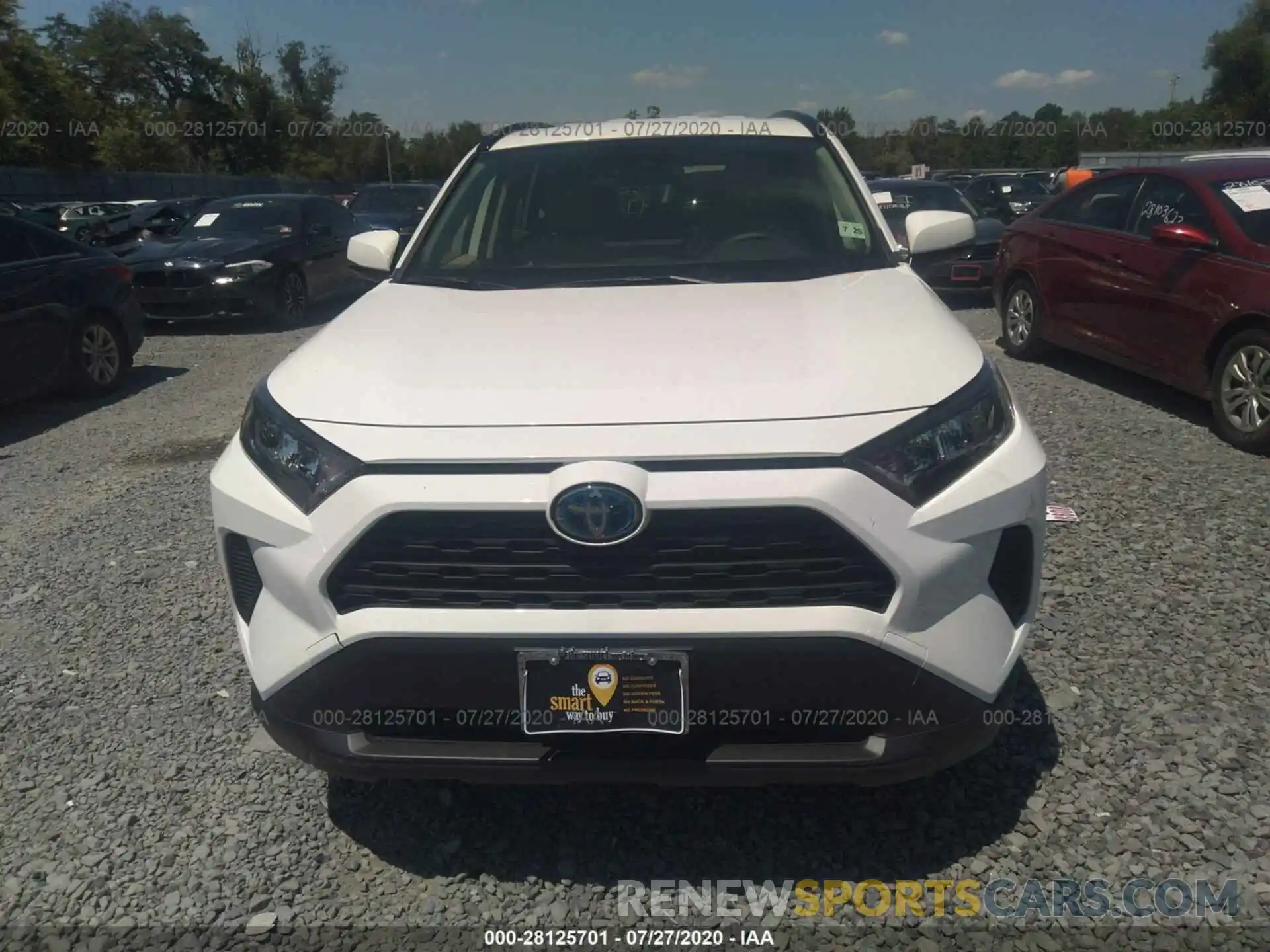 6 Photograph of a damaged car JTMMWRFV2LD072368 TOYOTA RAV4 2020