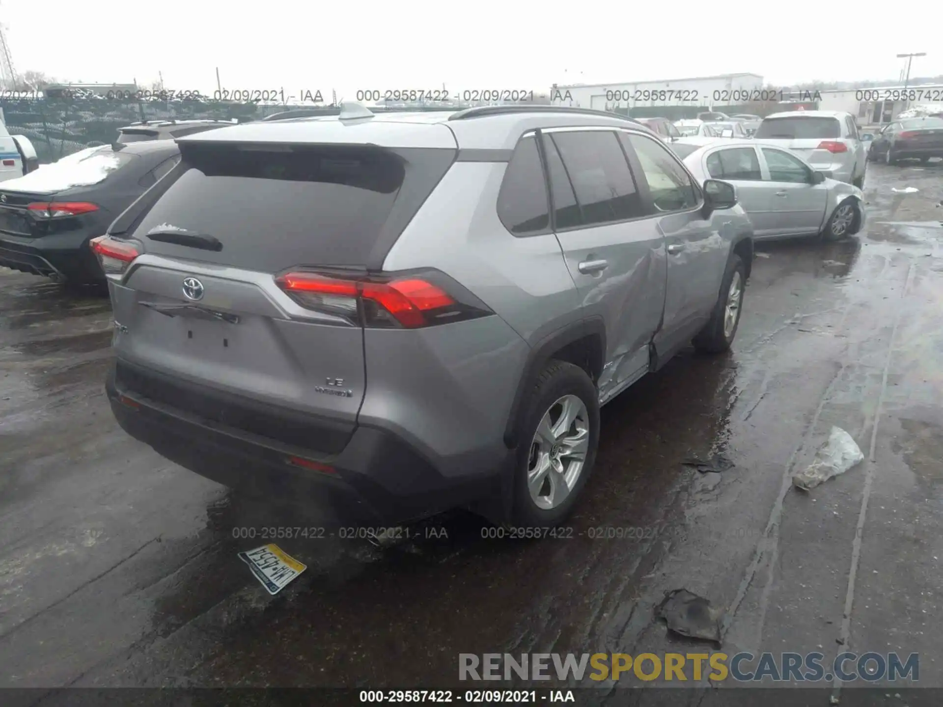 4 Photograph of a damaged car JTMMWRFV2LD533651 TOYOTA RAV4 2020