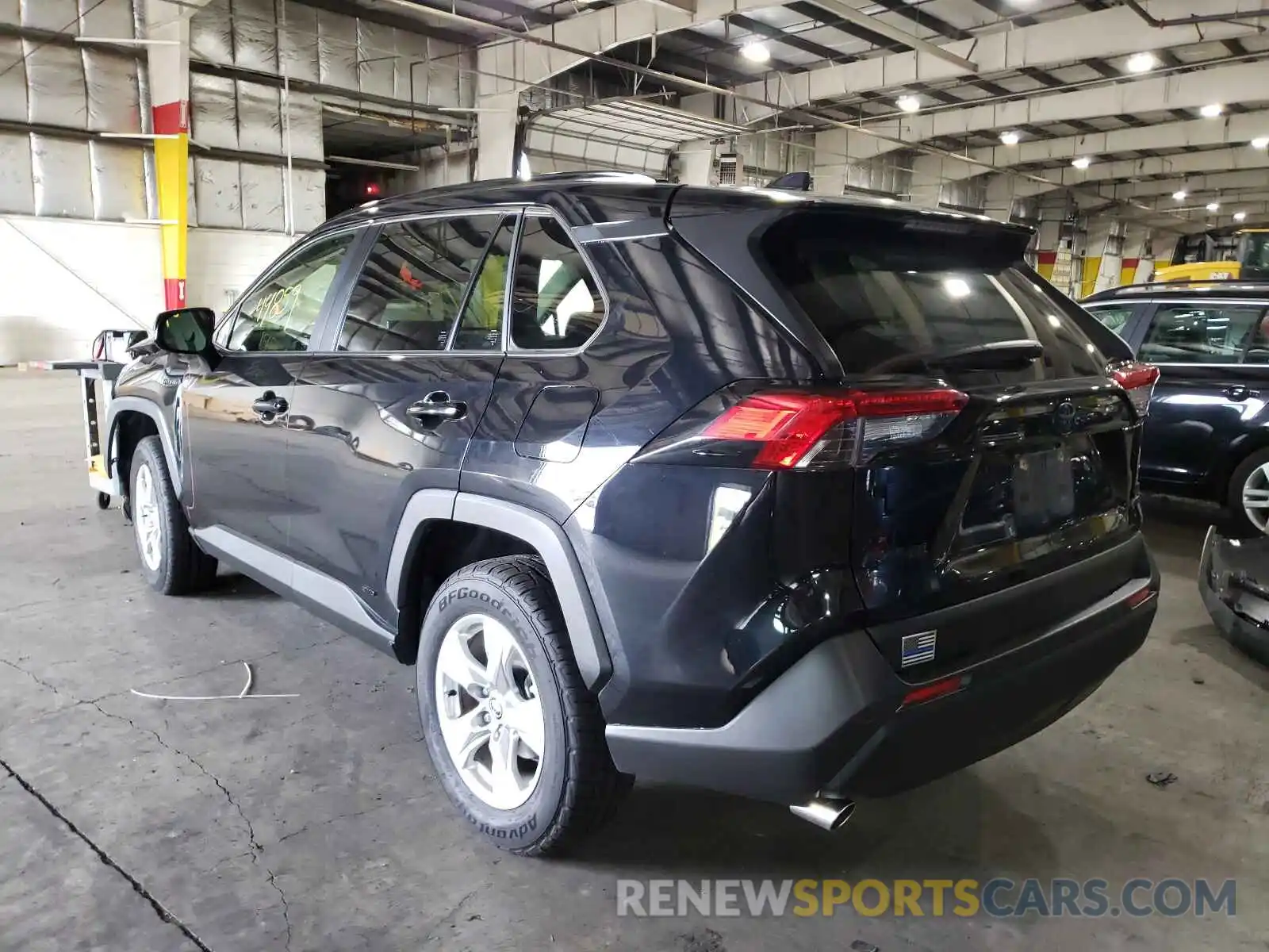 3 Photograph of a damaged car JTMMWRFV4LD064773 TOYOTA RAV4 2020