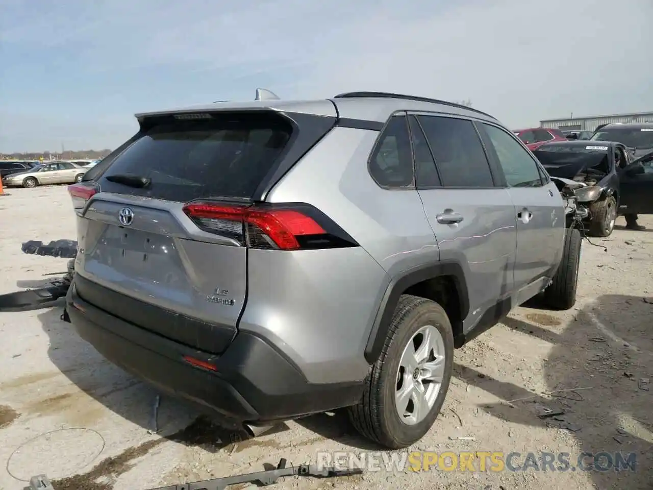 4 Photograph of a damaged car JTMMWRFV6LD059641 TOYOTA RAV4 2020