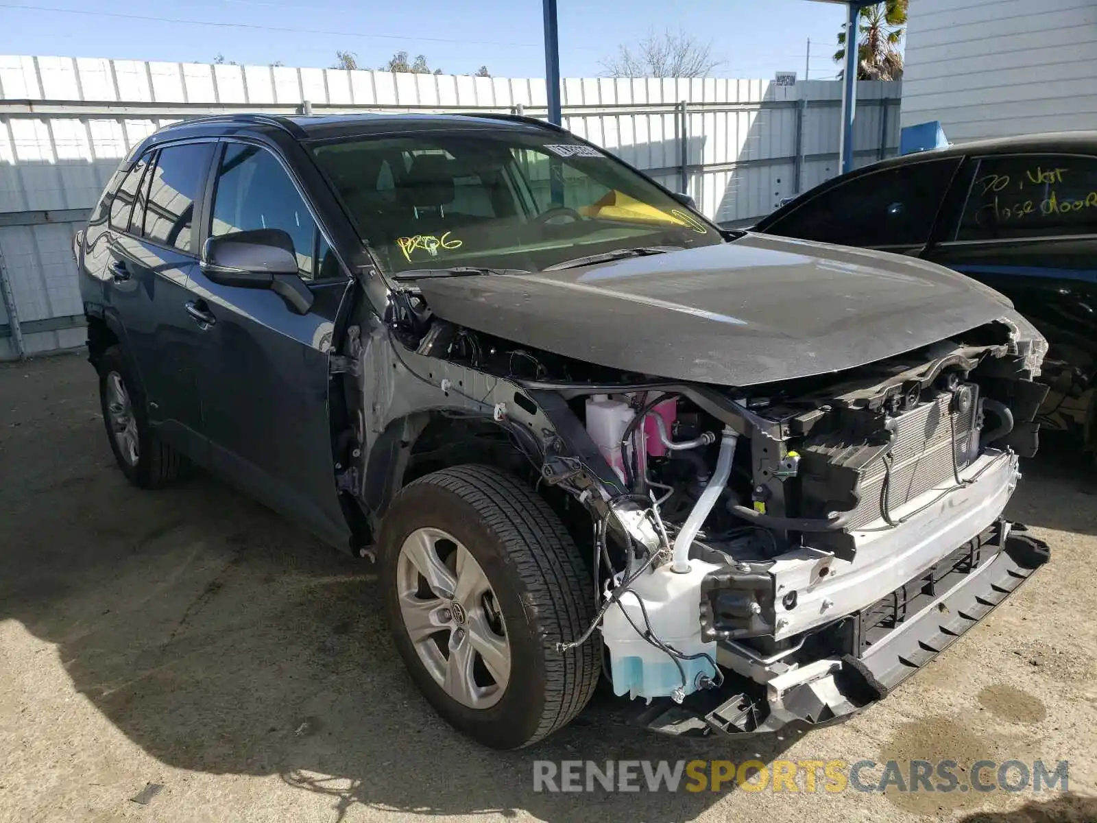 1 Photograph of a damaged car JTMMWRFV7LD063634 TOYOTA RAV4 2020