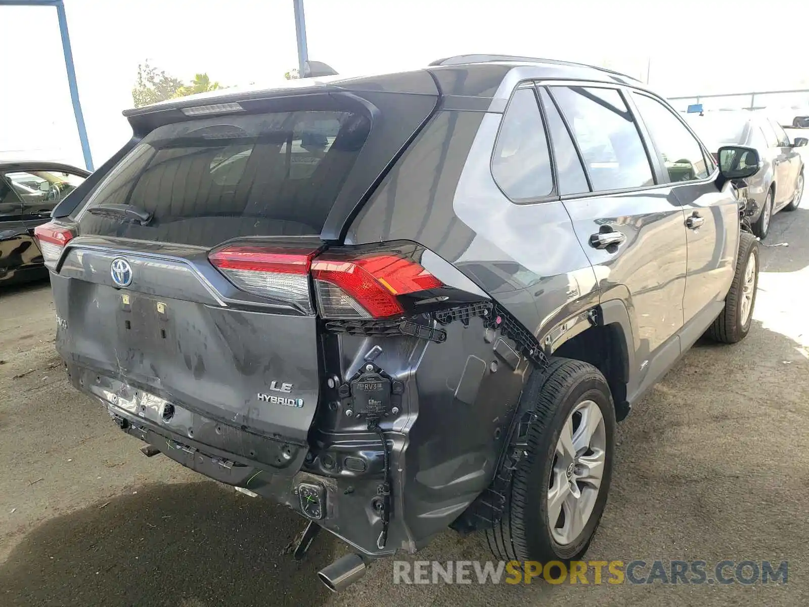 4 Photograph of a damaged car JTMMWRFV7LD063634 TOYOTA RAV4 2020