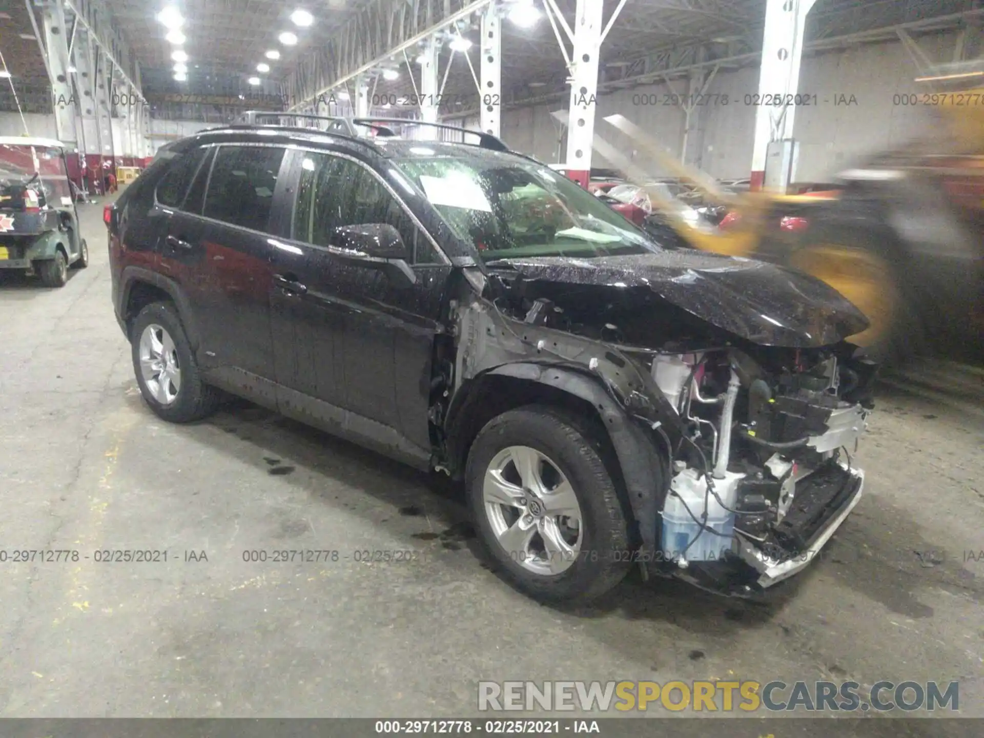 1 Photograph of a damaged car JTMMWRFV7LD064427 TOYOTA RAV4 2020