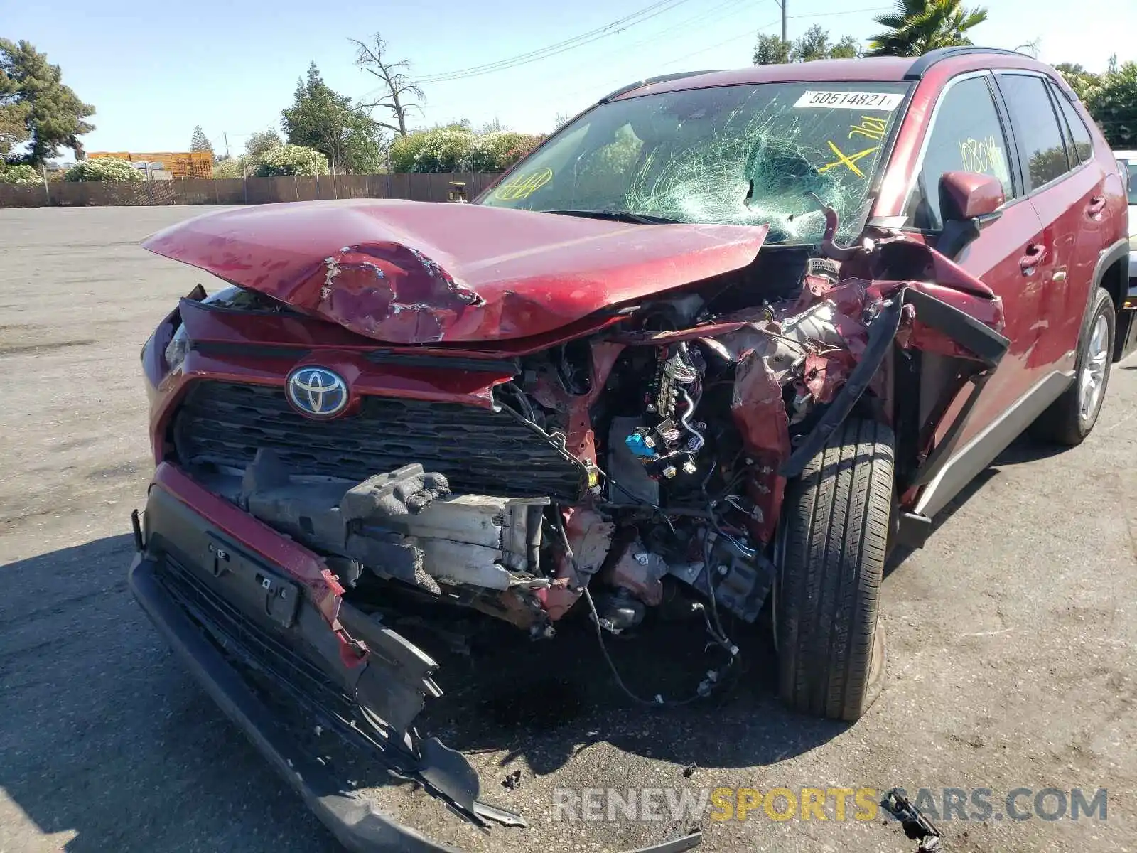 9 Photograph of a damaged car JTMMWRFV9LD067135 TOYOTA RAV4 2020