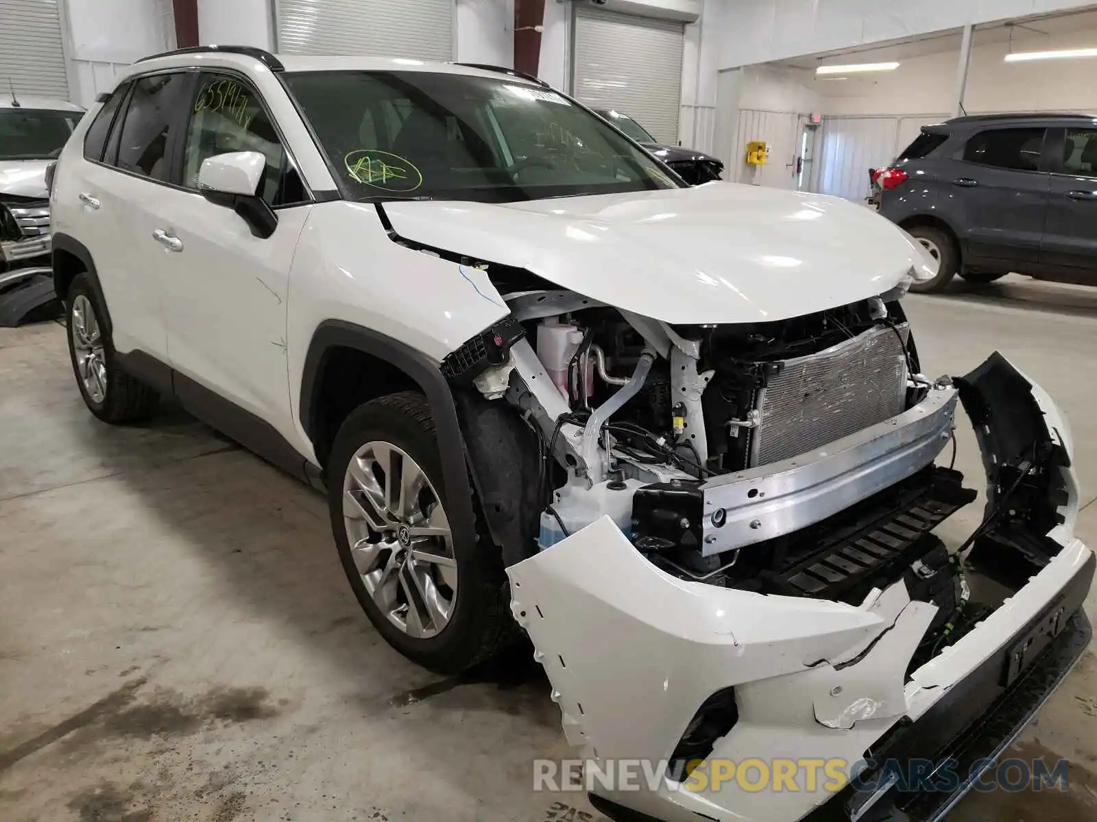 1 Photograph of a damaged car JTMN1RFV1LD065270 TOYOTA RAV4 2020