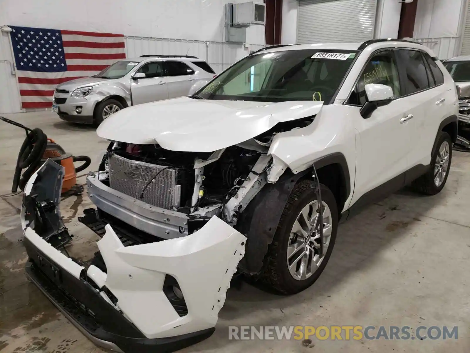 2 Photograph of a damaged car JTMN1RFV1LD065270 TOYOTA RAV4 2020