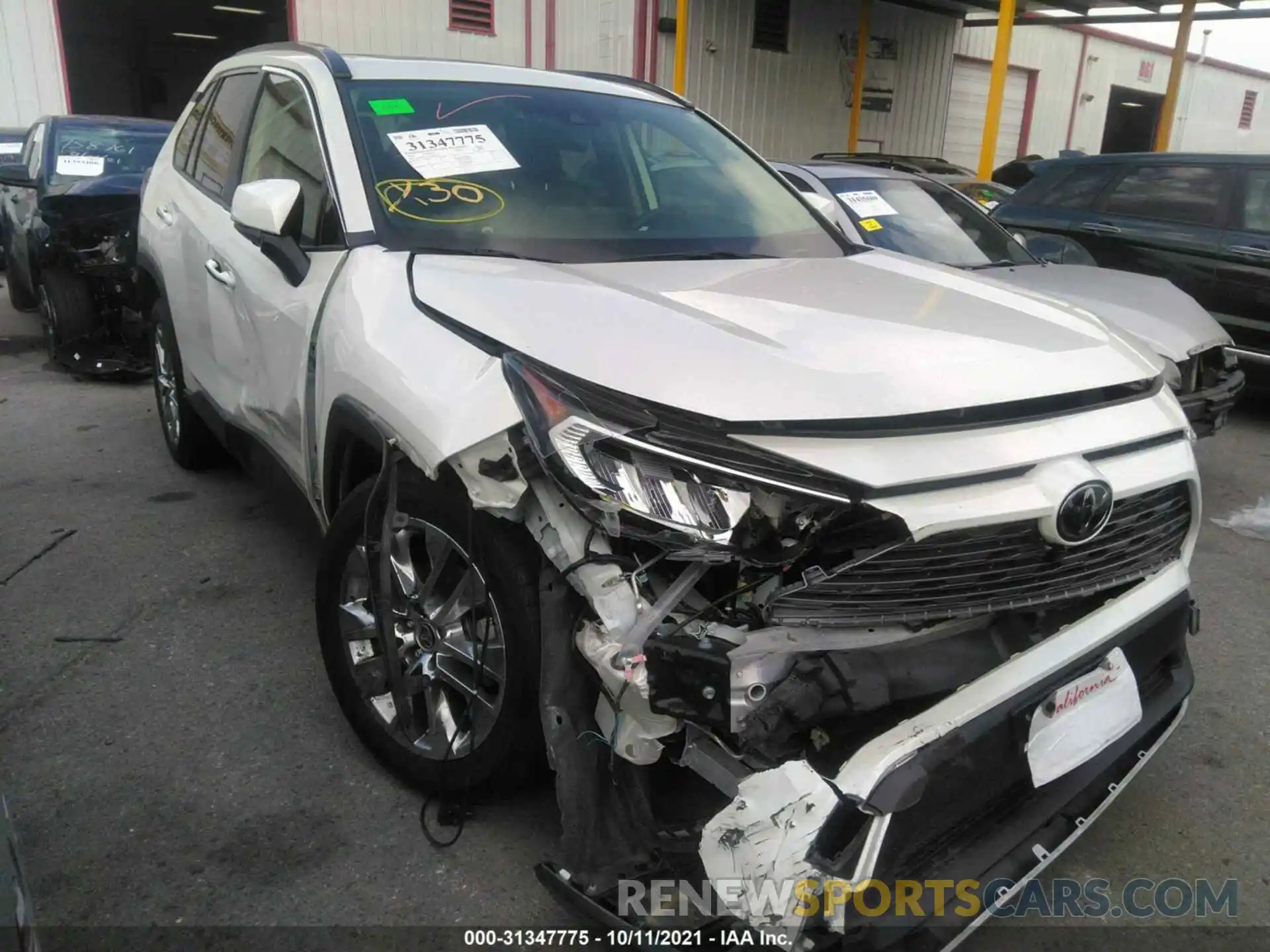 1 Photograph of a damaged car JTMN1RFV1LD066533 TOYOTA RAV4 2020