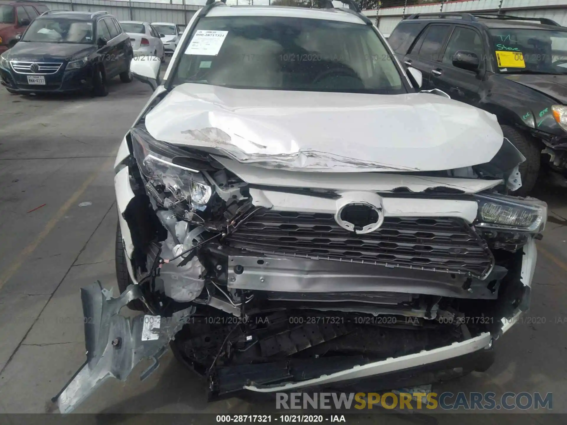 6 Photograph of a damaged car JTMN1RFV1LJ038877 TOYOTA RAV4 2020