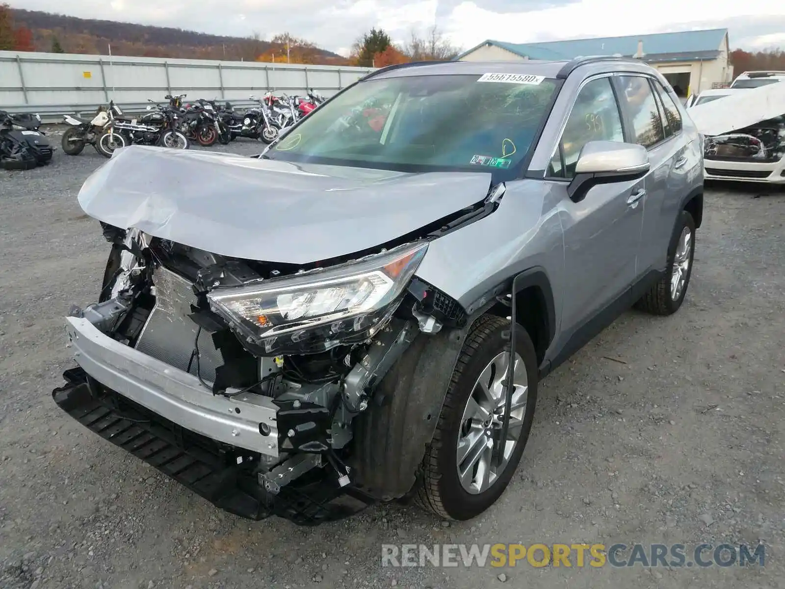 2 Photograph of a damaged car JTMN1RFV2LD050096 TOYOTA RAV4 2020