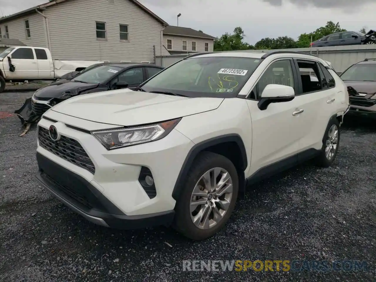 2 Photograph of a damaged car JTMN1RFV3LD049409 TOYOTA RAV4 2020