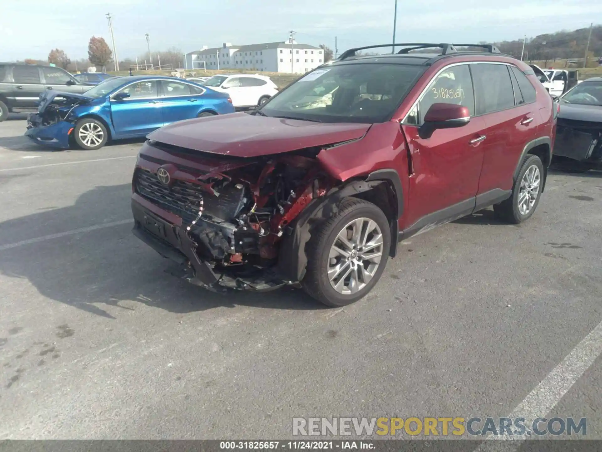 6 Photograph of a damaged car JTMN1RFV3LD529319 TOYOTA RAV4 2020