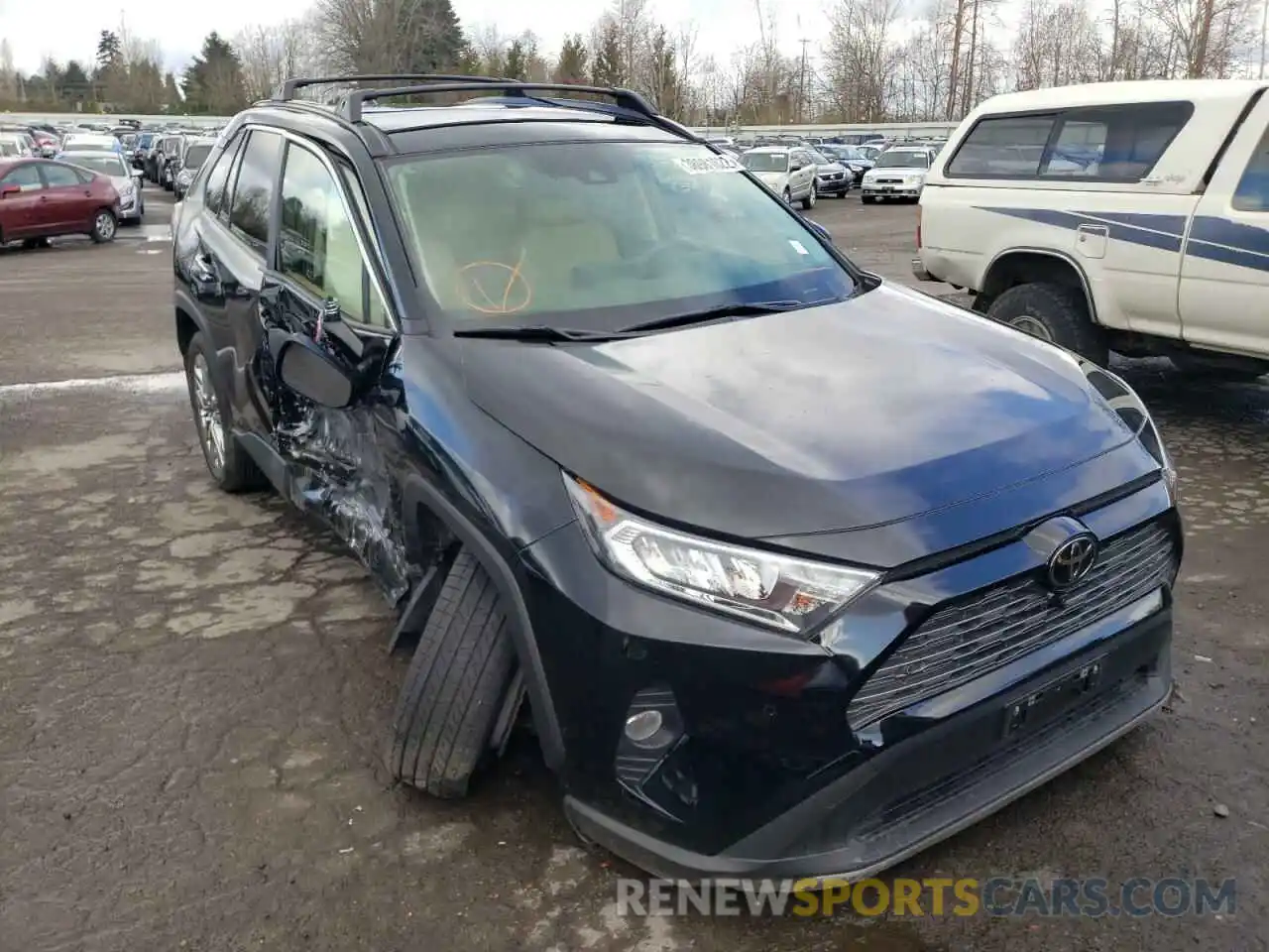 1 Photograph of a damaged car JTMN1RFV7LD526620 TOYOTA RAV4 2020