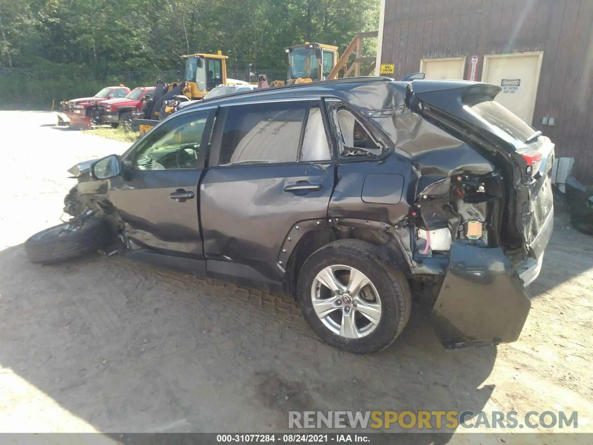 3 Photograph of a damaged car JTMP1RFV0LD067312 TOYOTA RAV4 2020