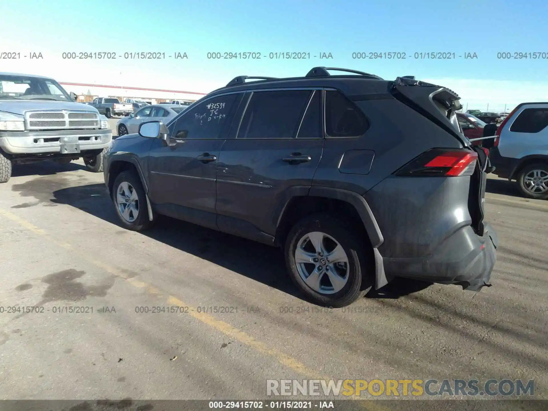 3 Photograph of a damaged car JTMP1RFV0LD526001 TOYOTA RAV4 2020