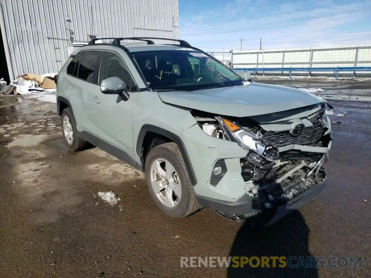 1 Photograph of a damaged car JTMP1RFV0LJ037602 TOYOTA RAV4 2020