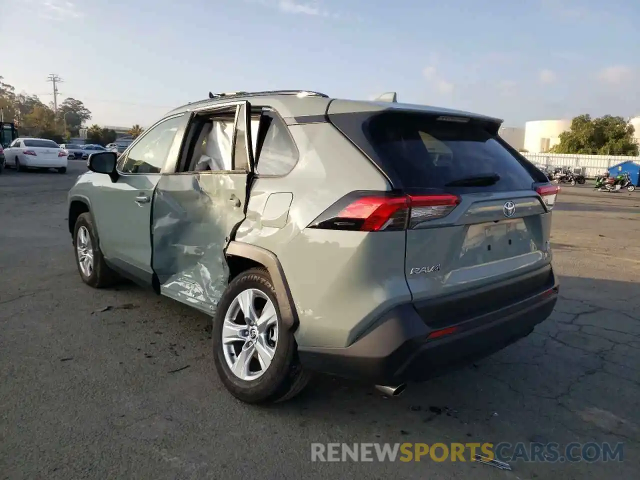 3 Photograph of a damaged car JTMP1RFV1LD062880 TOYOTA RAV4 2020