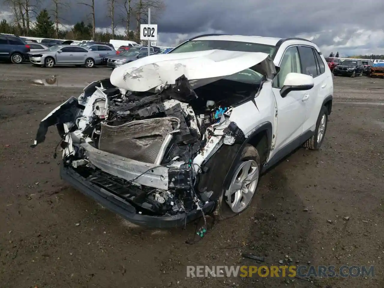 2 Photograph of a damaged car JTMP1RFV1LD525357 TOYOTA RAV4 2020