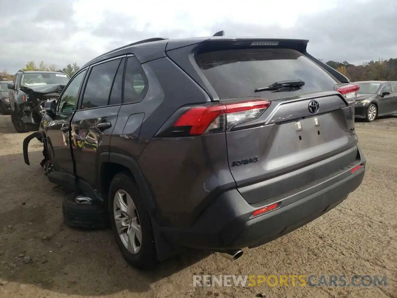 3 Photograph of a damaged car JTMP1RFV1LJ025717 TOYOTA RAV4 2020