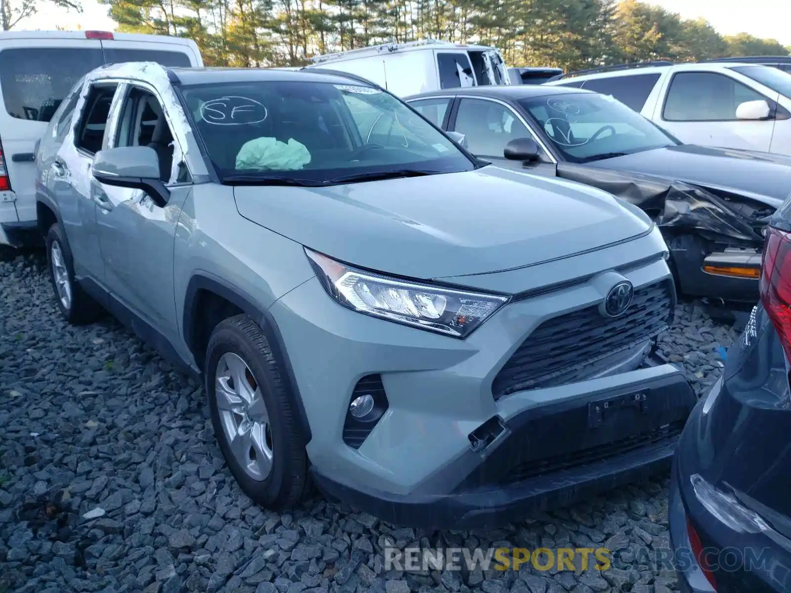 1 Photograph of a damaged car JTMP1RFV1LJ034398 TOYOTA RAV4 2020