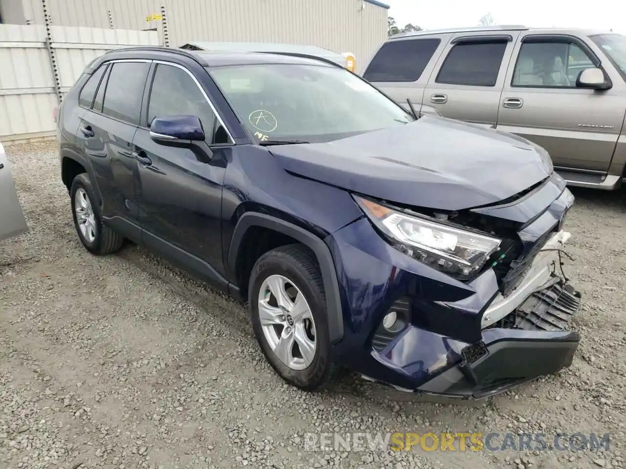 1 Photograph of a damaged car JTMP1RFV2LD059910 TOYOTA RAV4 2020