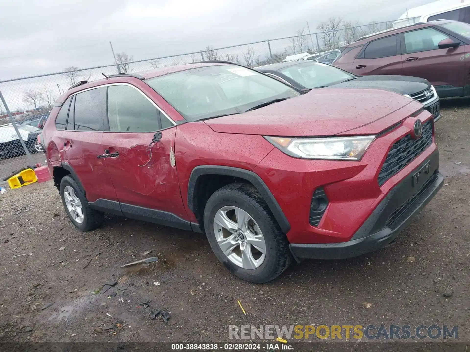 1 Photograph of a damaged car JTMP1RFV2LD062001 TOYOTA RAV4 2020