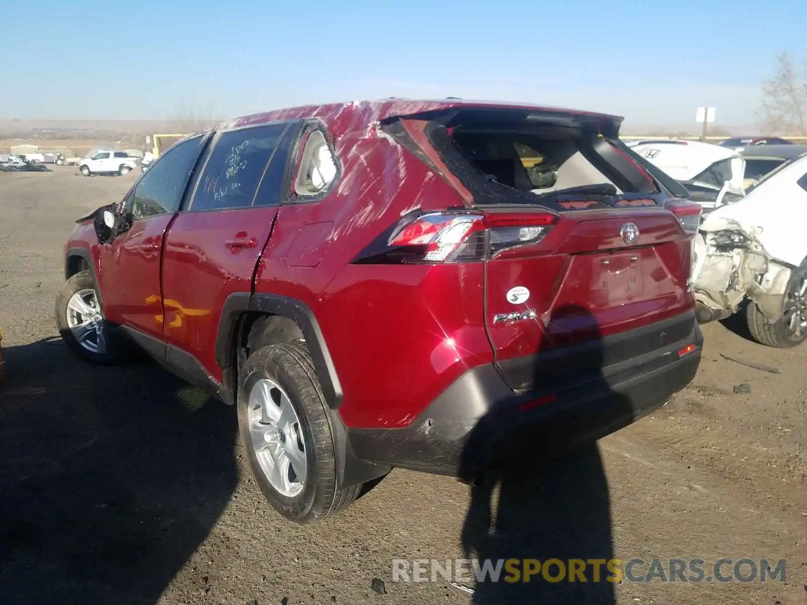 3 Photograph of a damaged car JTMP1RFV2LD530826 TOYOTA RAV4 2020