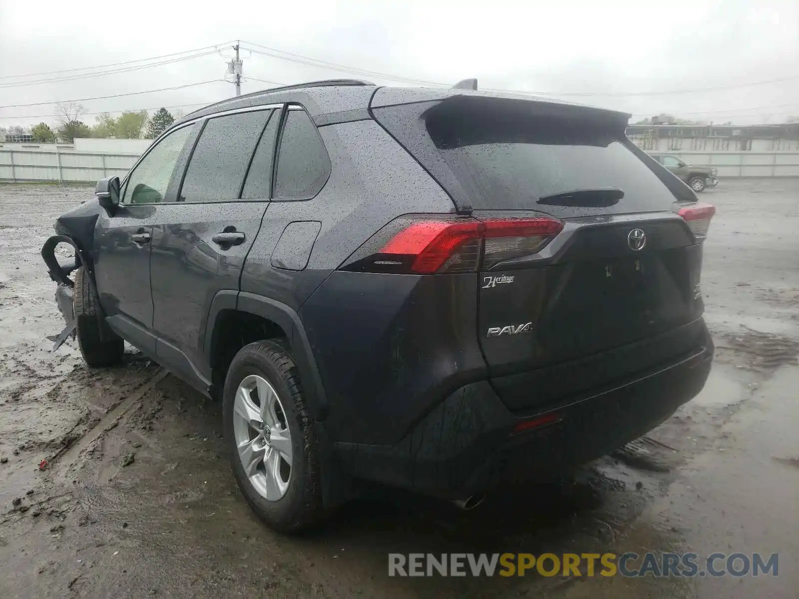 3 Photograph of a damaged car JTMP1RFV3LD059589 TOYOTA RAV4 2020