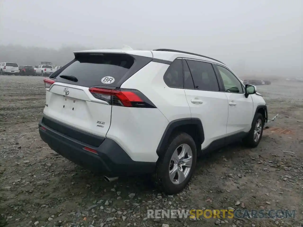 4 Photograph of a damaged car JTMP1RFV3LD060953 TOYOTA RAV4 2020