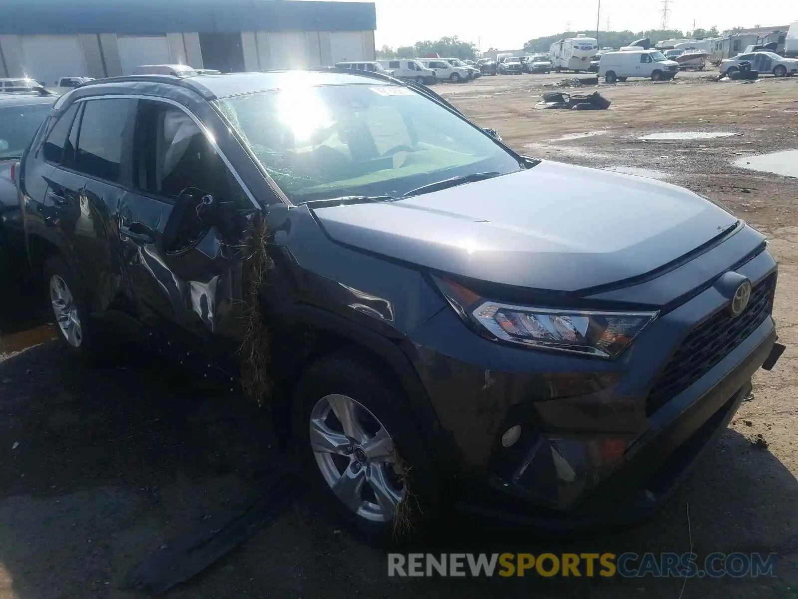 1 Photograph of a damaged car JTMP1RFV3LJ035696 TOYOTA RAV4 2020