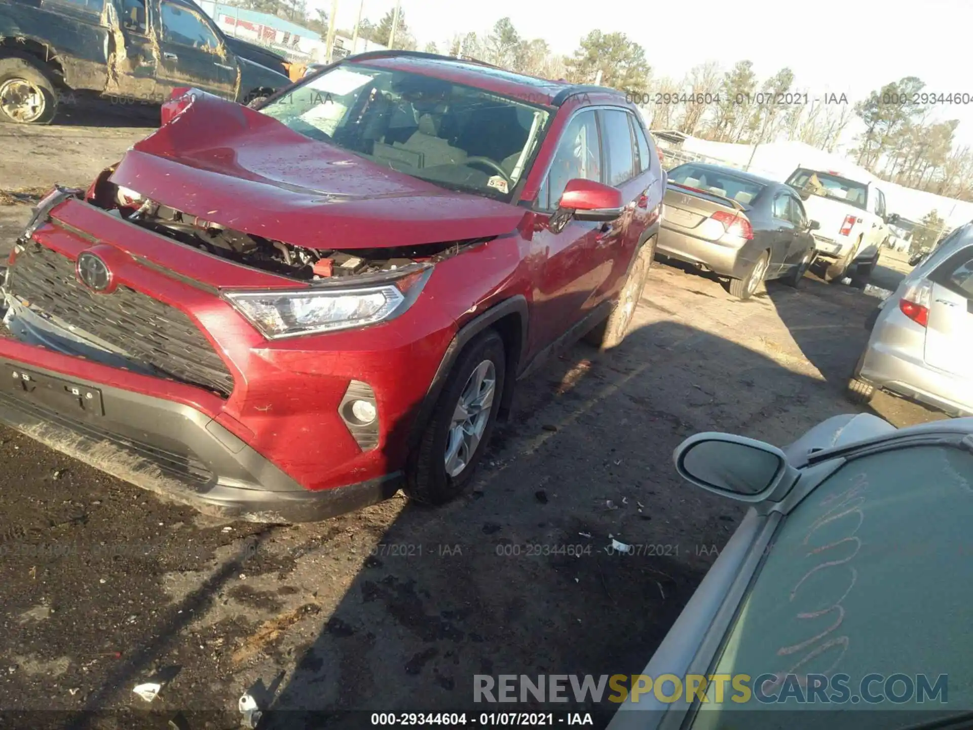 2 Фотография поврежденного автомобиля JTMP1RFV4LD059648 TOYOTA RAV4 2020