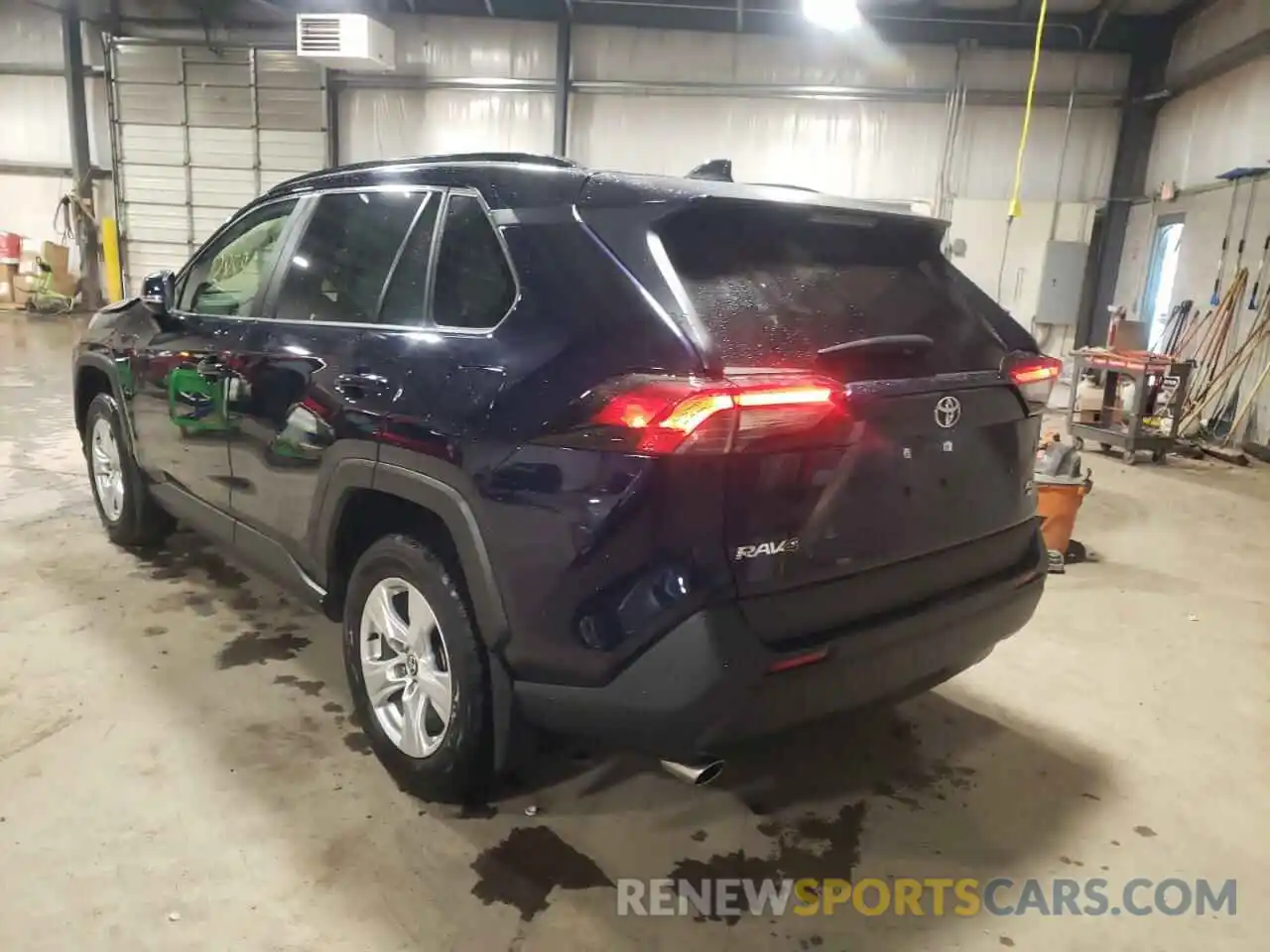 3 Photograph of a damaged car JTMP1RFV4LD524753 TOYOTA RAV4 2020