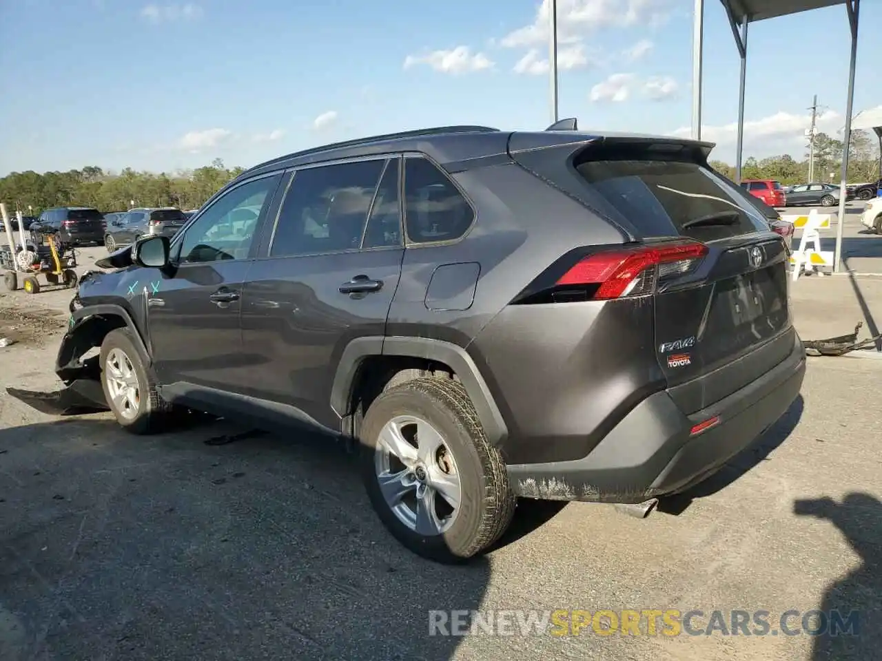 2 Photograph of a damaged car JTMP1RFV4LJ034489 TOYOTA RAV4 2020