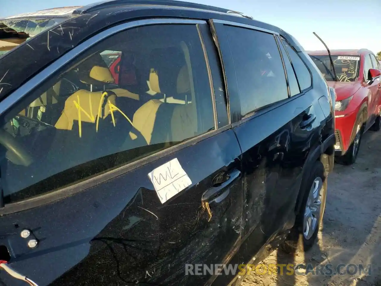 9 Photograph of a damaged car JTMP1RFV5LD059092 TOYOTA RAV4 2020