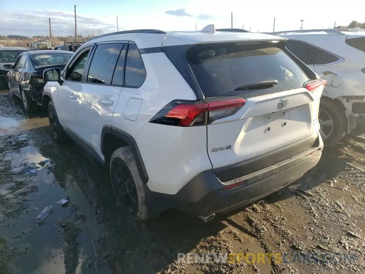 3 Фотография поврежденного автомобиля JTMP1RFV5LD062235 TOYOTA RAV4 2020