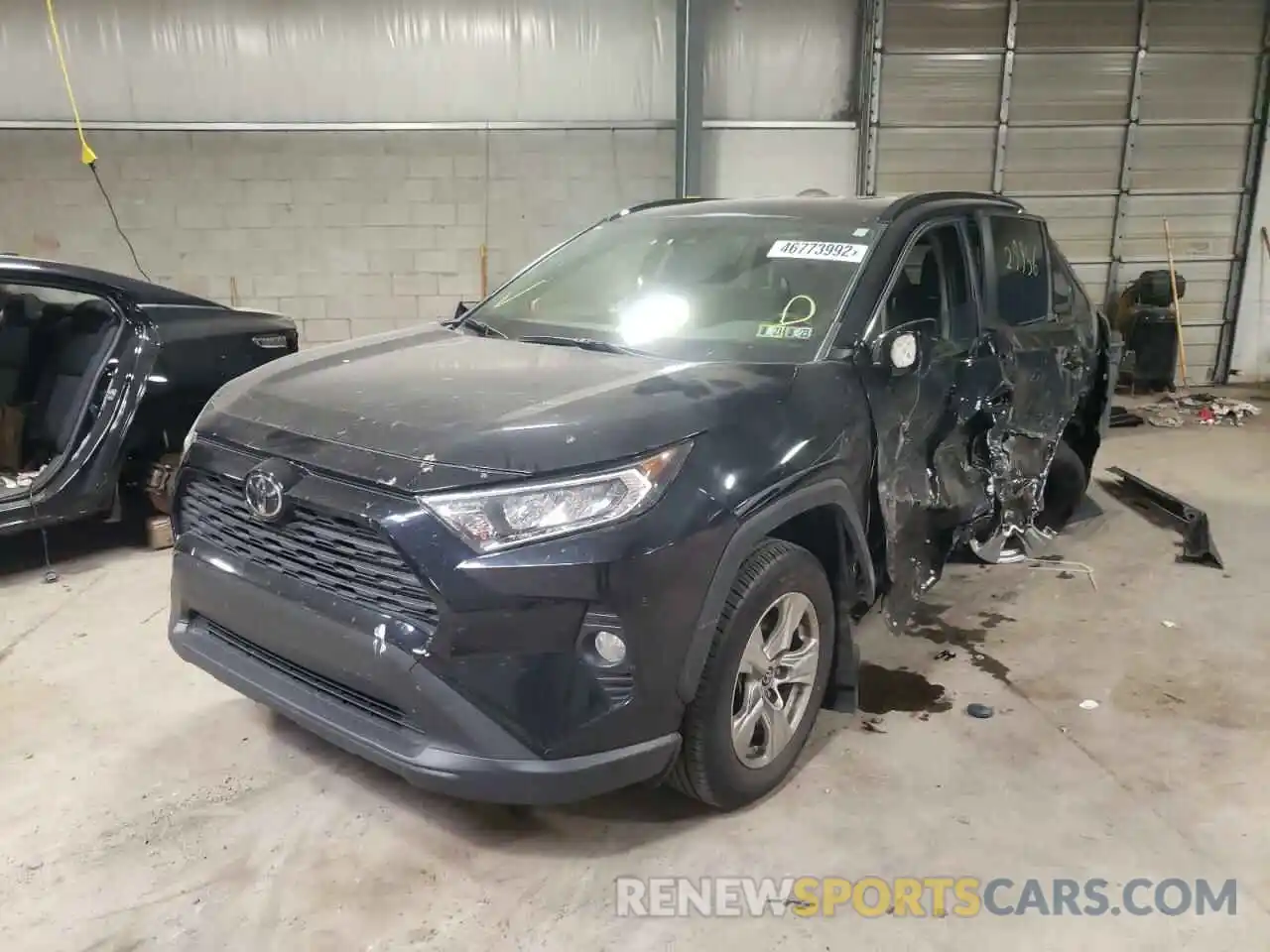 2 Photograph of a damaged car JTMP1RFV5LJ028166 TOYOTA RAV4 2020