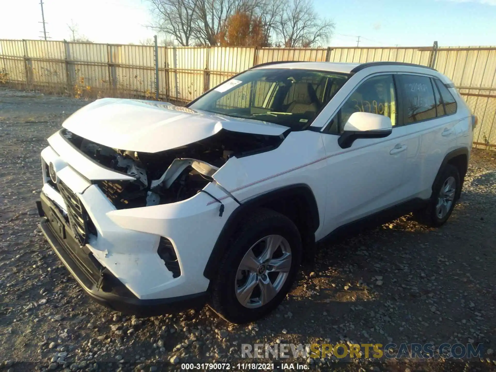 2 Photograph of a damaged car JTMP1RFV6LD056816 TOYOTA RAV4 2020