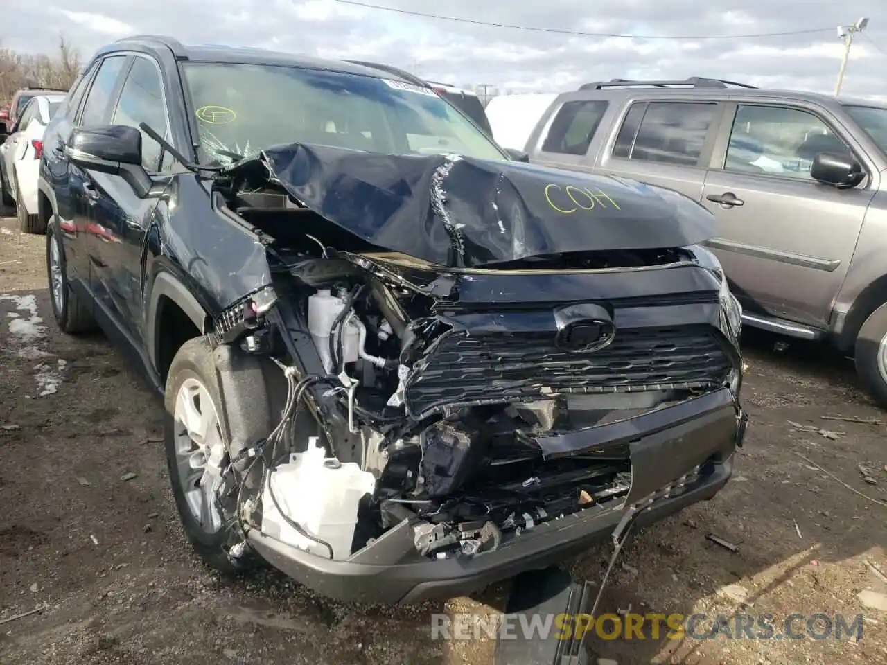 9 Photograph of a damaged car JTMP1RFV6LD059540 TOYOTA RAV4 2020