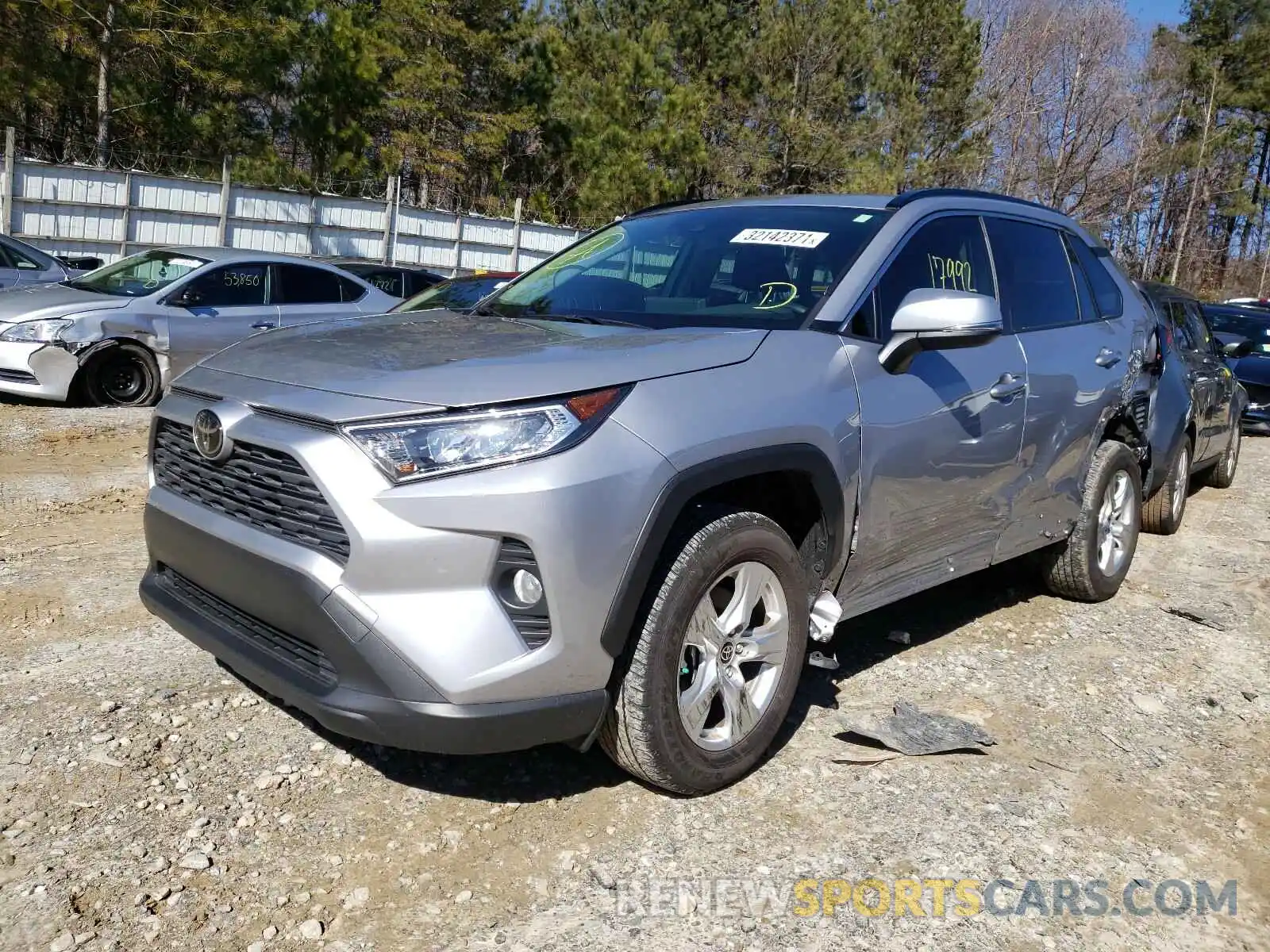 2 Photograph of a damaged car JTMP1RFV6LD061496 TOYOTA RAV4 2020