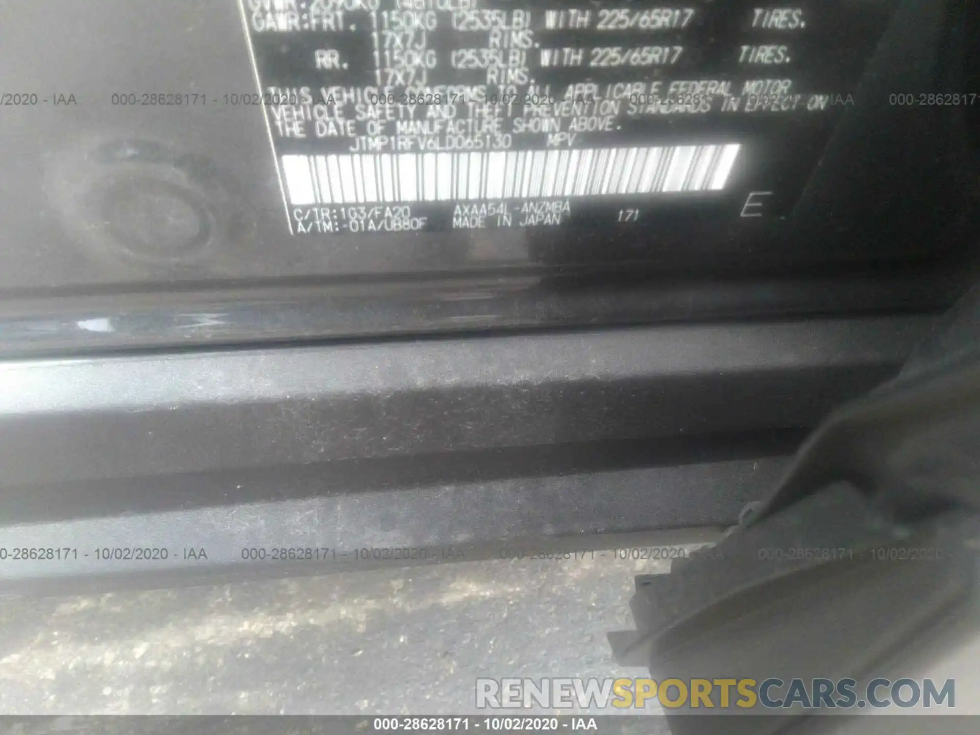 9 Photograph of a damaged car JTMP1RFV6LD065130 TOYOTA RAV4 2020