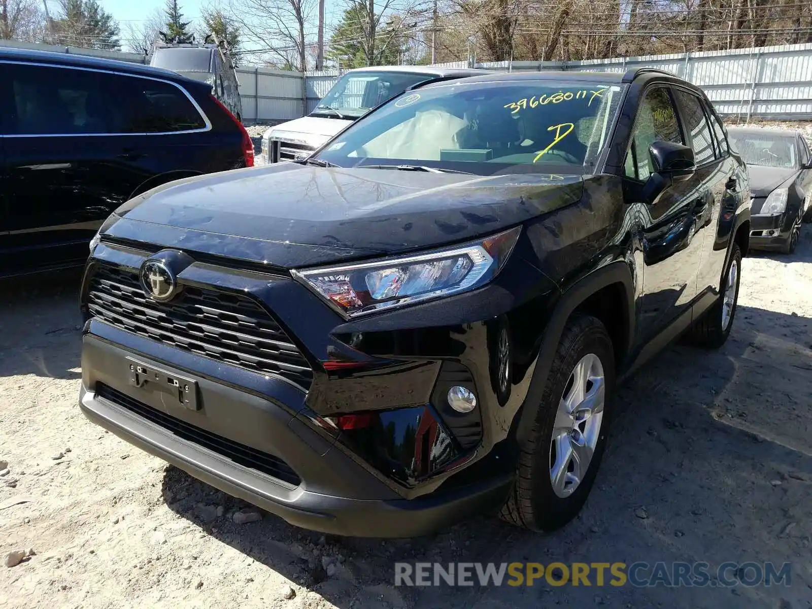 2 Photograph of a damaged car JTMP1RFV6LD525208 TOYOTA RAV4 2020